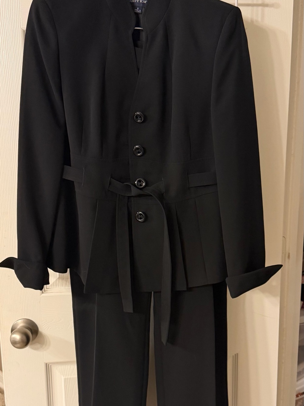 Evan Picone Black Tailored Button Suit with Waist Ties and Slacks - Picture 3 of 4